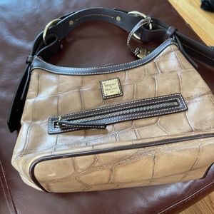 Dooney and bourke bag
